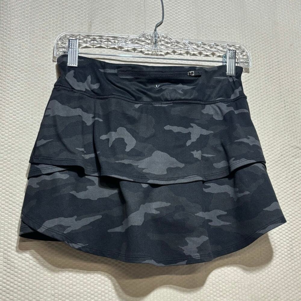 Athleta Girl Size XL (14) Camo Swing Skort Camo Golf Tennis Skirt Layered - Picture 5 of 8